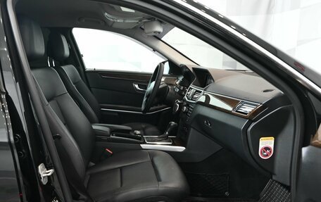 Mercedes-Benz E-Класс, 2010 год, 990 000 рублей, 11 фотография