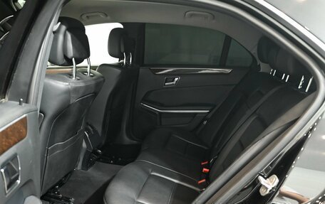 Mercedes-Benz E-Класс, 2010 год, 990 000 рублей, 18 фотография