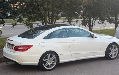 Mercedes-Benz E-Класс, 2013 год, 1 560 000 рублей, 8 фотография
