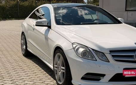 Mercedes-Benz E-Класс, 2013 год, 1 560 000 рублей, 10 фотография