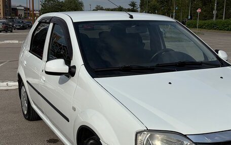 Renault Logan I, 2013 год, 450 000 рублей, 2 фотография