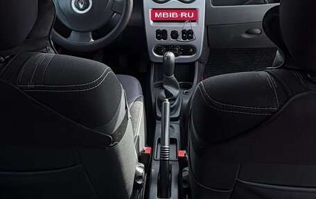Renault Logan I, 2013 год, 450 000 рублей, 13 фотография
