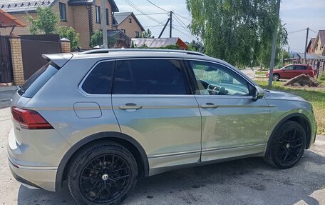 Volkswagen Tiguan II, 2020 год, 2 900 000 рублей, 4 фотография