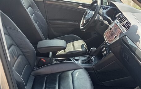 Volkswagen Tiguan II, 2020 год, 2 900 000 рублей, 8 фотография