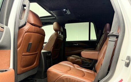 Cadillac Escalade IV, 2018 год, 4 900 000 рублей, 14 фотография