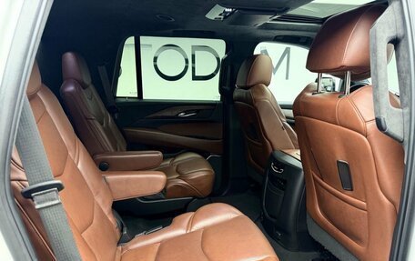 Cadillac Escalade IV, 2018 год, 4 900 000 рублей, 16 фотография