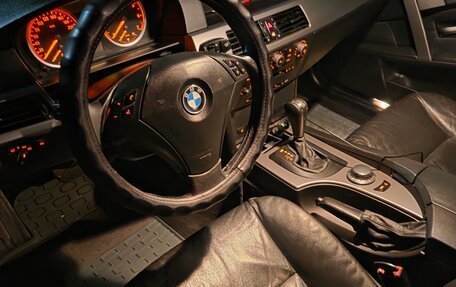 BMW 5 серия, 2004 год, 1 200 000 рублей, 9 фотография