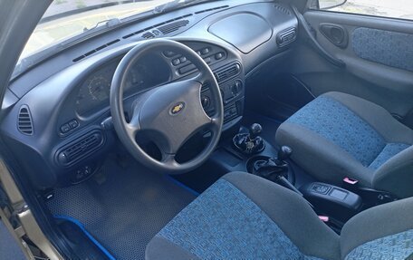 Chevrolet Niva I рестайлинг, 2004 год, 270 000 рублей, 9 фотография