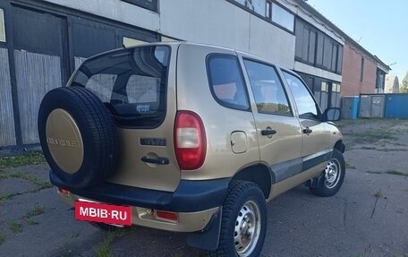 Chevrolet Niva I рестайлинг, 2004 год, 270 000 рублей, 4 фотография