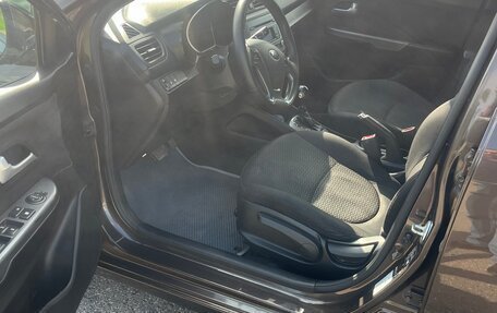 KIA Rio III рестайлинг, 2015 год, 910 000 рублей, 8 фотография
