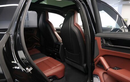 Porsche Cayenne III, 2026 год, 24 490 000 рублей, 15 фотография