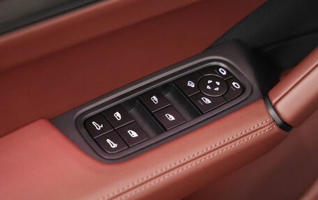 Porsche Cayenne III, 2026 год, 24 490 000 рублей, 27 фотография