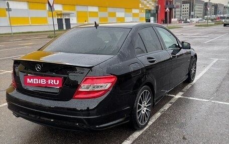 Mercedes-Benz C-Класс, 2010 год, 1 100 000 рублей, 6 фотография