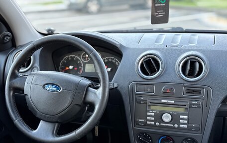 Ford Fusion I, 2007 год, 400 000 рублей, 17 фотография