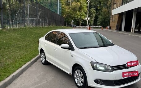 Volkswagen Polo VI (EU Market), 2013 год, 699 000 рублей, 2 фотография