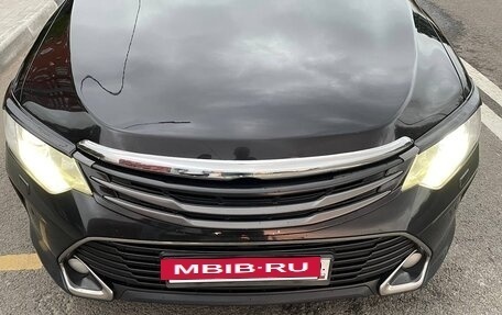 Toyota Camry, 2017 год, 2 200 000 рублей, 4 фотография