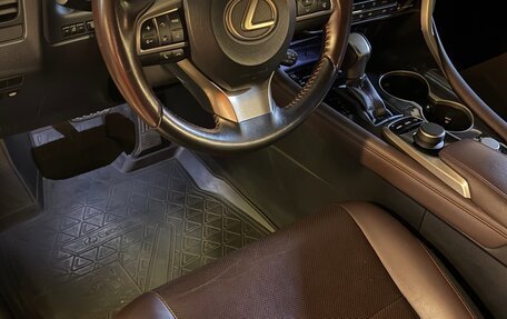 Lexus RX IV рестайлинг, 2018 год, 3 690 000 рублей, 7 фотография