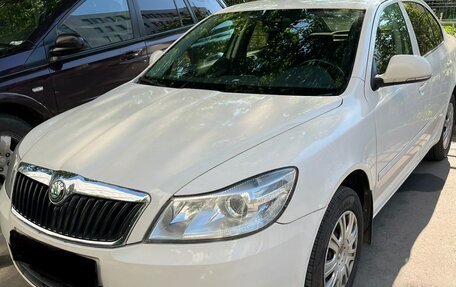 Skoda Octavia, 2011 год, 1 200 000 рублей, 2 фотография