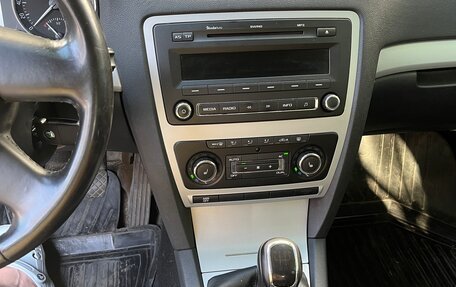 Skoda Octavia, 2011 год, 1 200 000 рублей, 6 фотография
