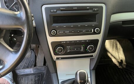 Skoda Octavia, 2011 год, 1 200 000 рублей, 7 фотография