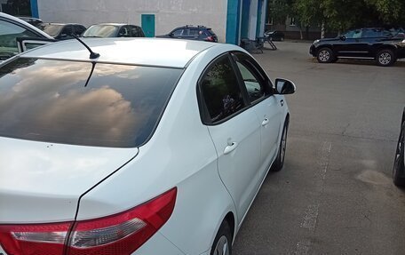 KIA Rio III рестайлинг, 2012 год, 550 000 рублей, 4 фотография