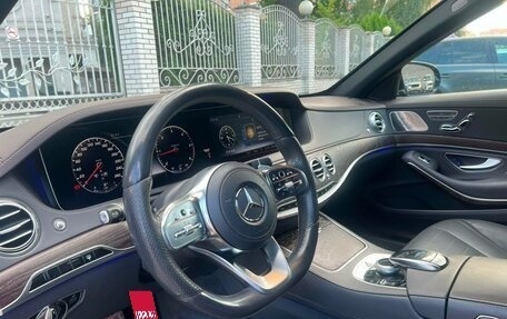 Mercedes-Benz S-Класс, 2019 год, 4 990 000 рублей, 10 фотография