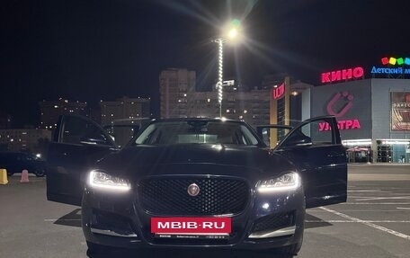 Jaguar XF II, 2016 год, 1 300 000 рублей, 11 фотография