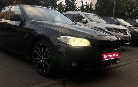 BMW 5 серия, 2014 год, 1 350 000 рублей, 2 фотография