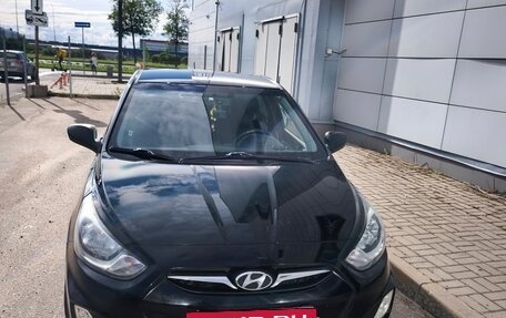 Hyundai Solaris II рестайлинг, 2012 год, 650 000 рублей, 2 фотография