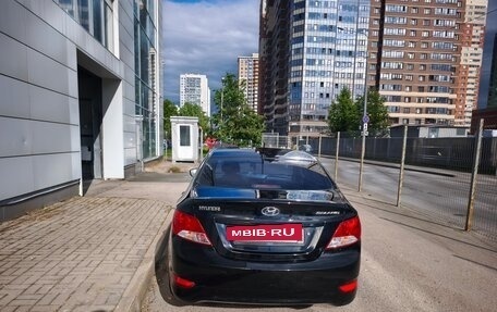 Hyundai Solaris II рестайлинг, 2012 год, 650 000 рублей, 4 фотография