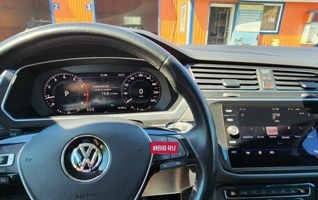 Volkswagen Tiguan II, 2018 год, 3 150 000 рублей, 8 фотография