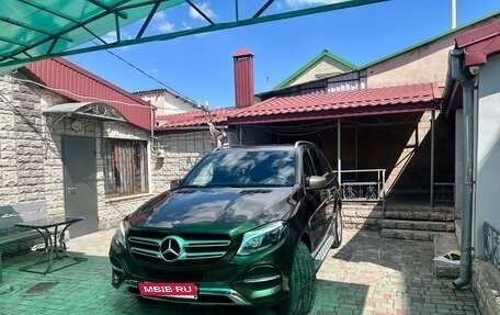 Mercedes-Benz GLE, 2016 год, 4 100 000 рублей, 2 фотография