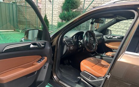Mercedes-Benz GLE, 2016 год, 4 100 000 рублей, 12 фотография
