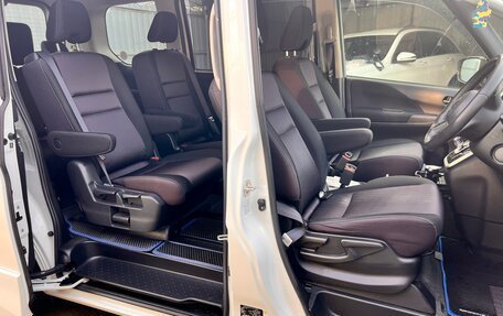 Nissan Serena IV, 2019 год, 2 050 000 рублей, 26 фотография