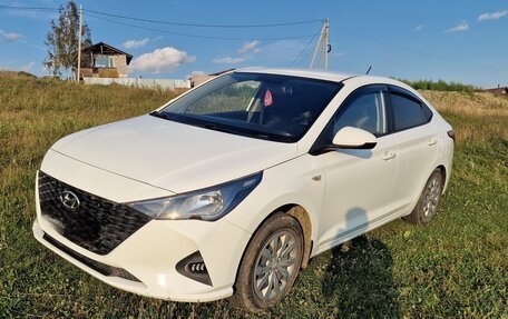 Hyundai Solaris II рестайлинг, 2020 год, 1 500 000 рублей, 7 фотография