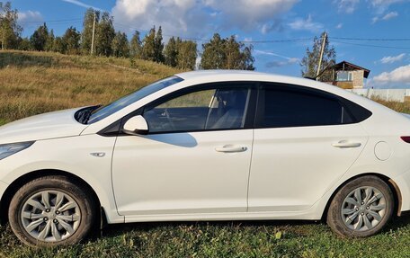 Hyundai Solaris II рестайлинг, 2020 год, 1 500 000 рублей, 8 фотография