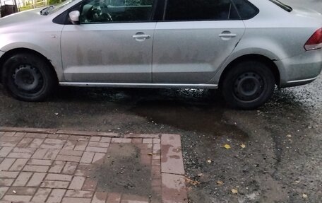 Volkswagen Polo VI (EU Market), 2011 год, 300 000 рублей, 6 фотография
