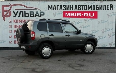 Chevrolet Niva I рестайлинг, 2015 год, 550 000 рублей, 6 фотография