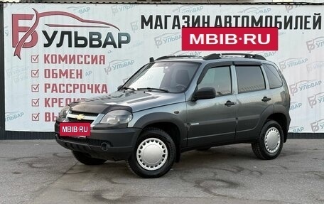 Chevrolet Niva I рестайлинг, 2015 год, 550 000 рублей, 3 фотография