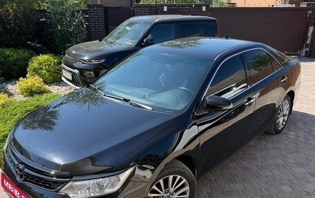 Toyota Camry, 2015 год, 1 690 000 рублей, 11 фотография