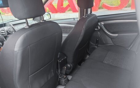 Renault Duster I рестайлинг, 2016 год, 1 260 000 рублей, 9 фотография