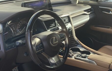 Lexus RX IV рестайлинг, 2018 год, 5 990 000 рублей, 11 фотография