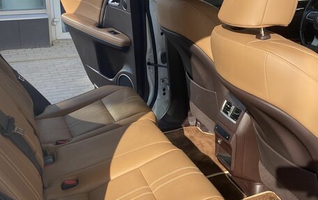 Lexus RX IV рестайлинг, 2018 год, 5 990 000 рублей, 19 фотография