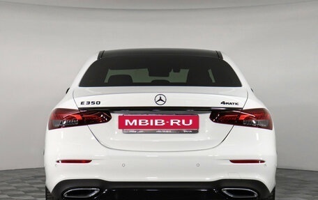 Mercedes-Benz E-Класс, 2021 год, 4 499 000 рублей, 7 фотография