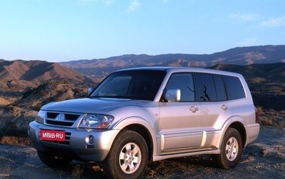 Mitsubishi Pajero III рестайлинг, 2002 год, 870 000 рублей, 1 фотография