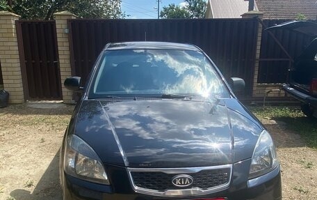 KIA Rio II, 2011 год, 700 000 рублей, 1 фотография