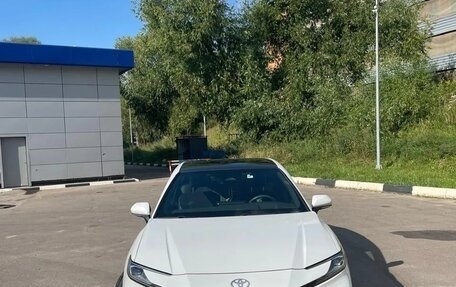 Toyota Camry, 2024 год, 3 500 000 рублей, 1 фотография