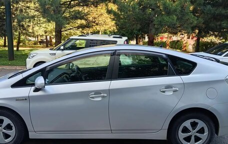 Toyota Prius, 2012 год, 1 300 000 рублей, 4 фотография