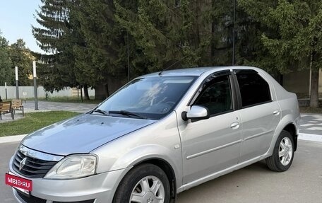 Renault Logan I, 2013 год, 390 000 рублей, 2 фотография