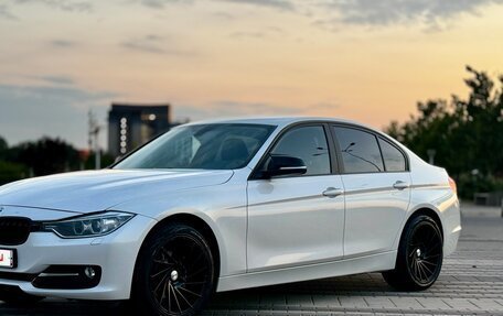 BMW 3 серия, 2014 год, 1 850 000 рублей, 4 фотография